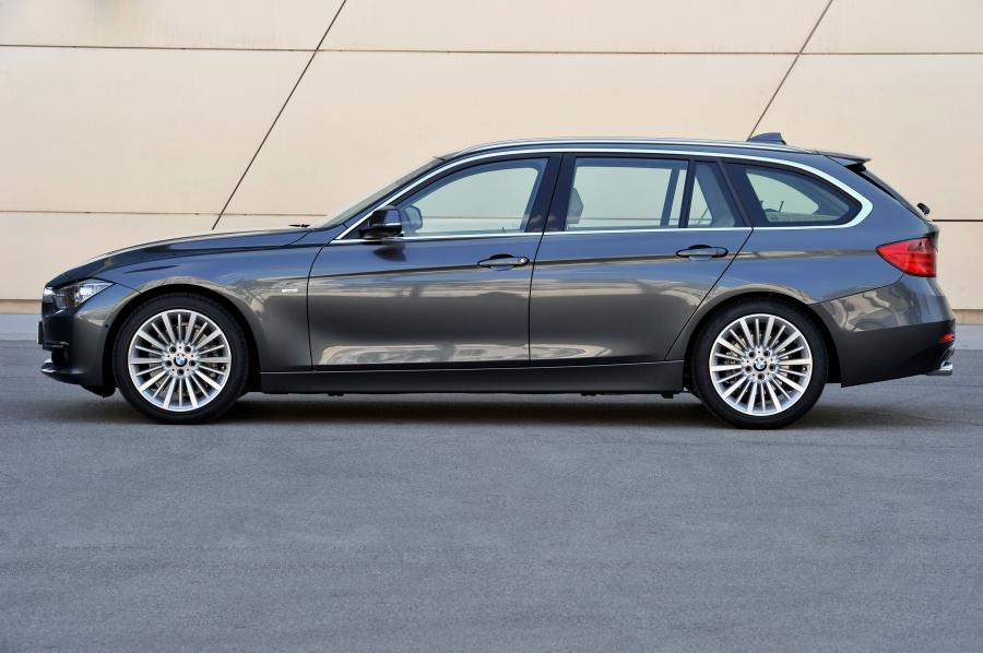  BMW 328i Touring Luxury 2012 года  (фото 99 из 200)